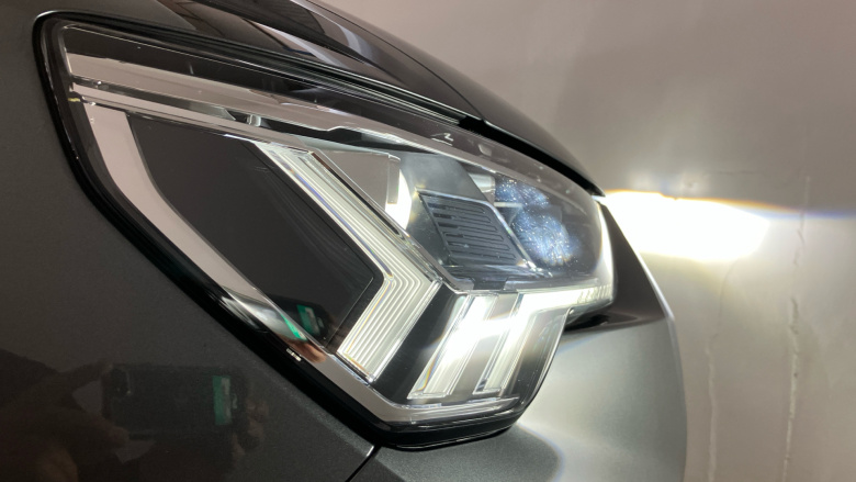 Audi Q3 35 TFSI S Line 5dr Petrol Estate